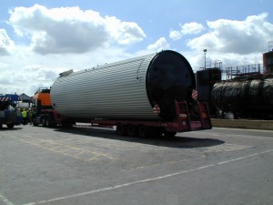 ON SITE DELIVERY OF LAGGED BITUMEN TANKS